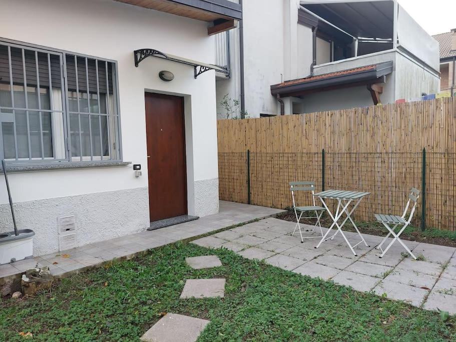 Smile Home! Graziosa Casa Con Parcheggio E Giardino Bovísio-Masciago Milanese Kültér fotó