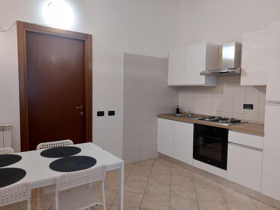 Smile Home! Graziosa Casa Con Parcheggio E Giardino Bovísio-Masciago Milanese Kültér fotó